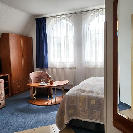 Hotel Margit Trenčianské Teplice Exteriér fotografie