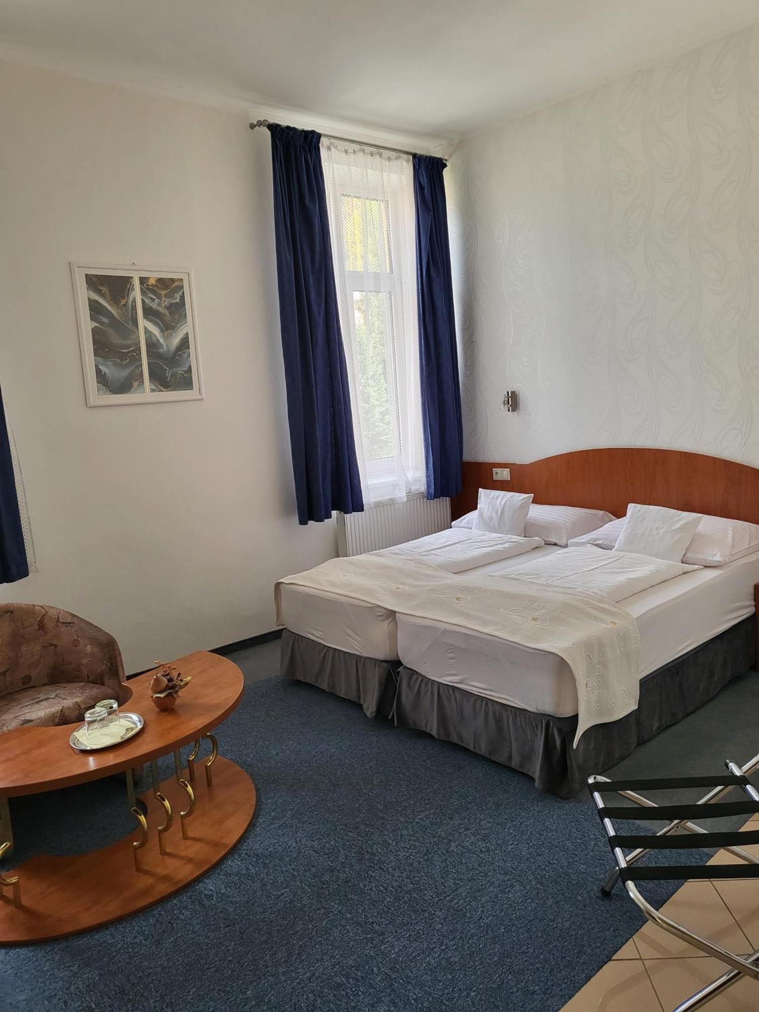 Hotel Margit Trenčianské Teplice Exteriér fotografie