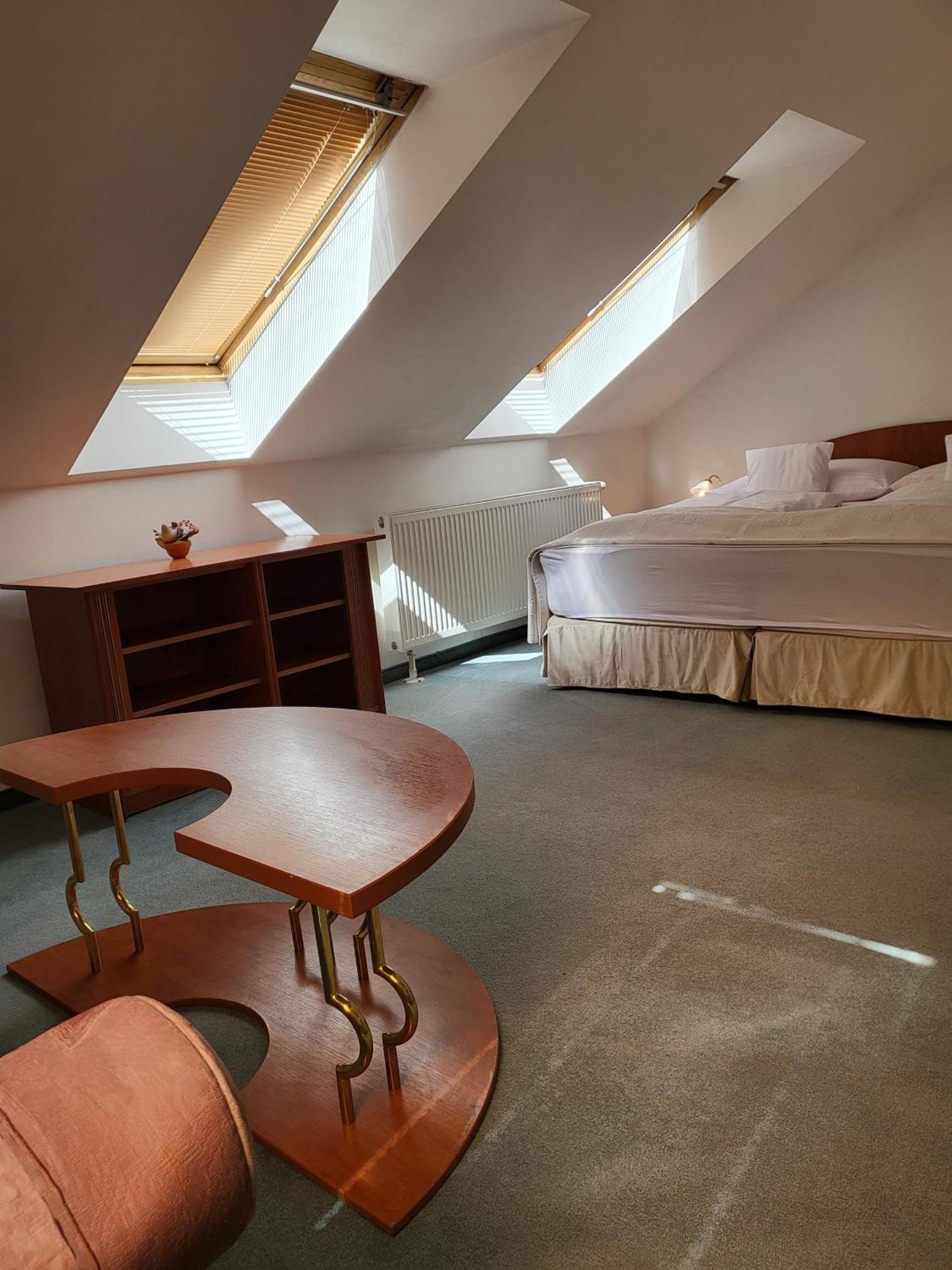 Hotel Margit Trenčianské Teplice Exteriér fotografie